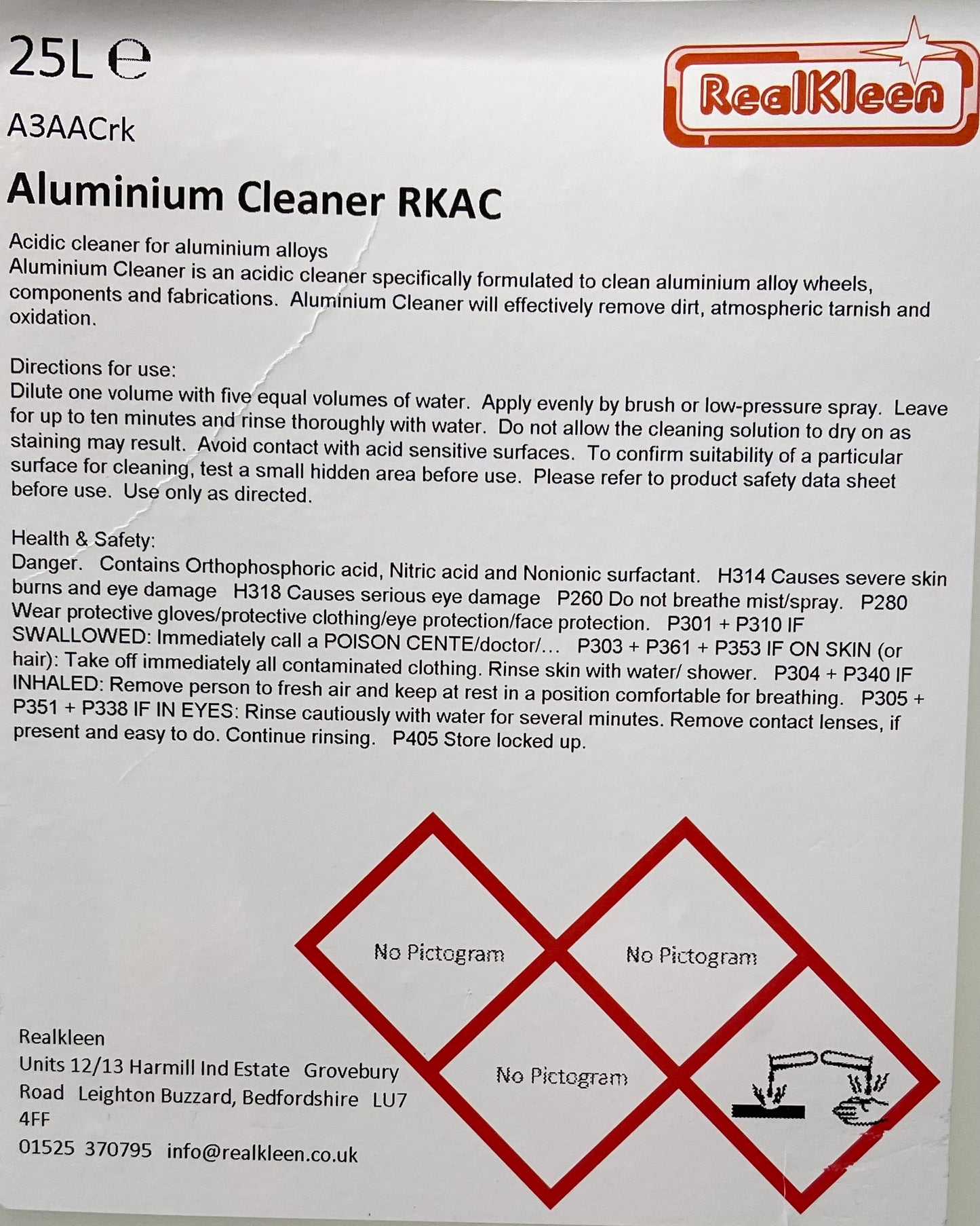 Aluminium Cleaner RKAC label with RealKleen branding and safety information.