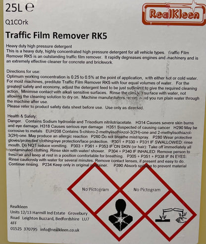 Label of Traffic Film Remover RK5 with safety warnings and RealKleen branding.